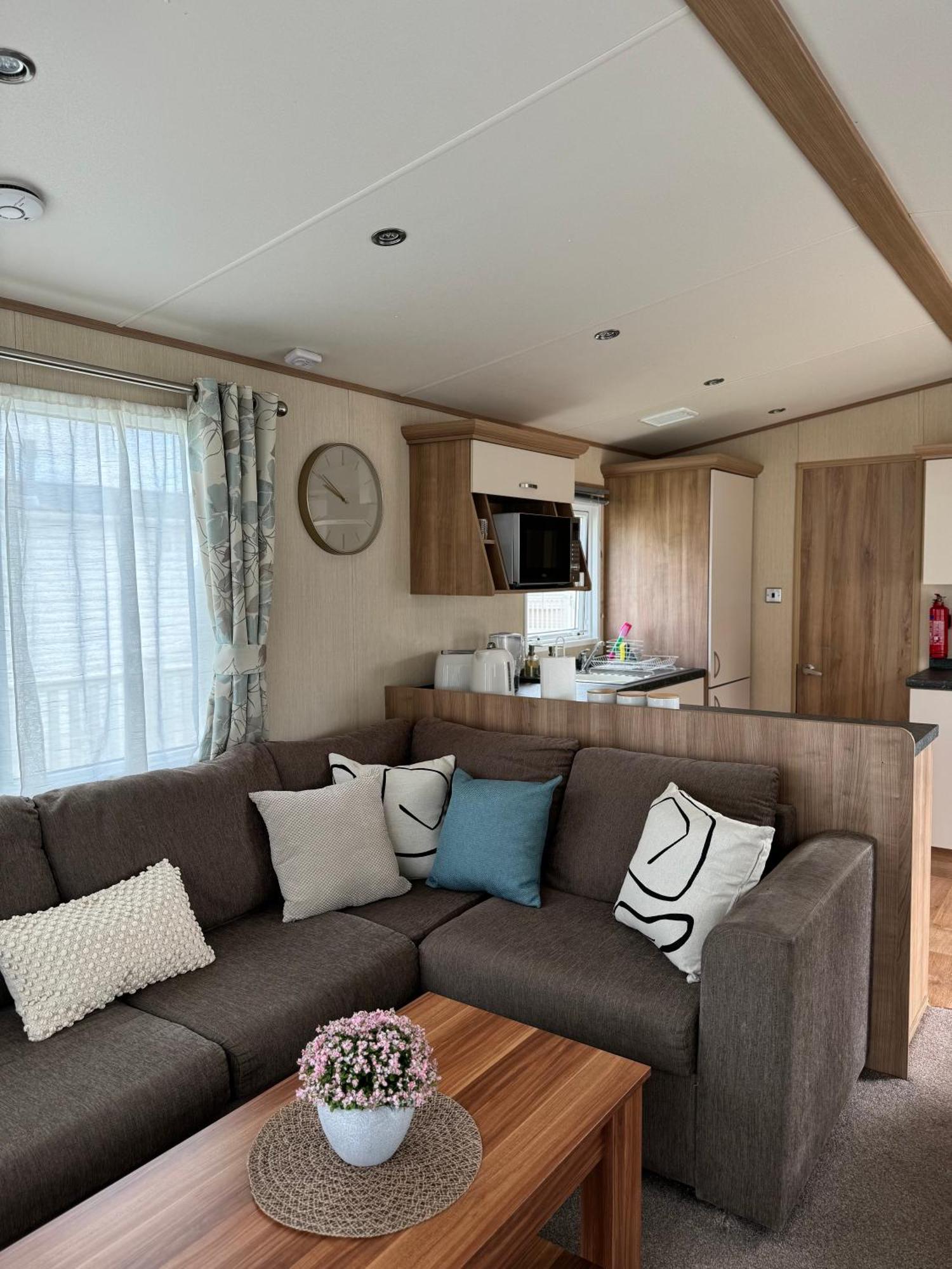 Hot Tub Retreat At Tattershall Lakes Buitenkant foto